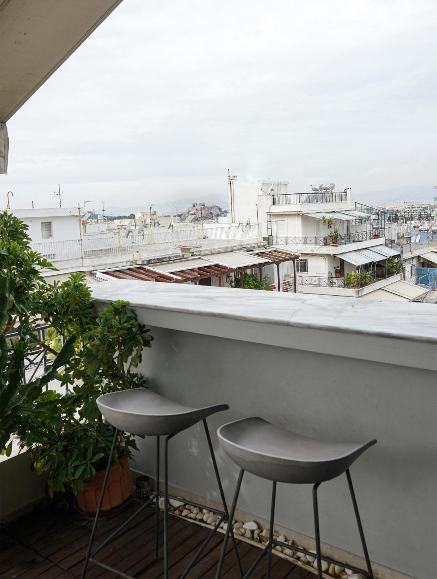 Small & Cozy With Acropolis & Lycabettus View Athens Ngoại thất bức ảnh